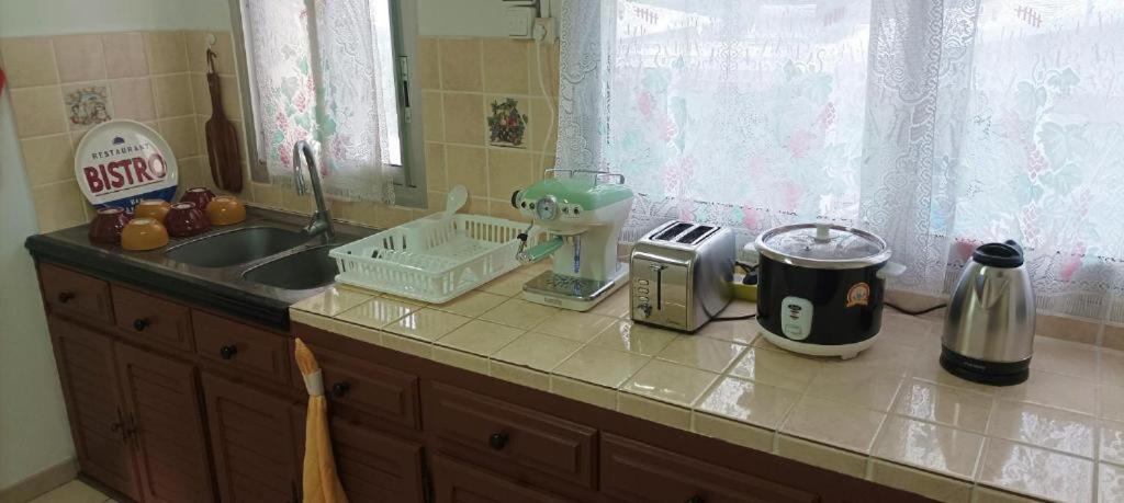 Villa Ou Appartement A Saint-Andre Reunion Екстер'єр фото