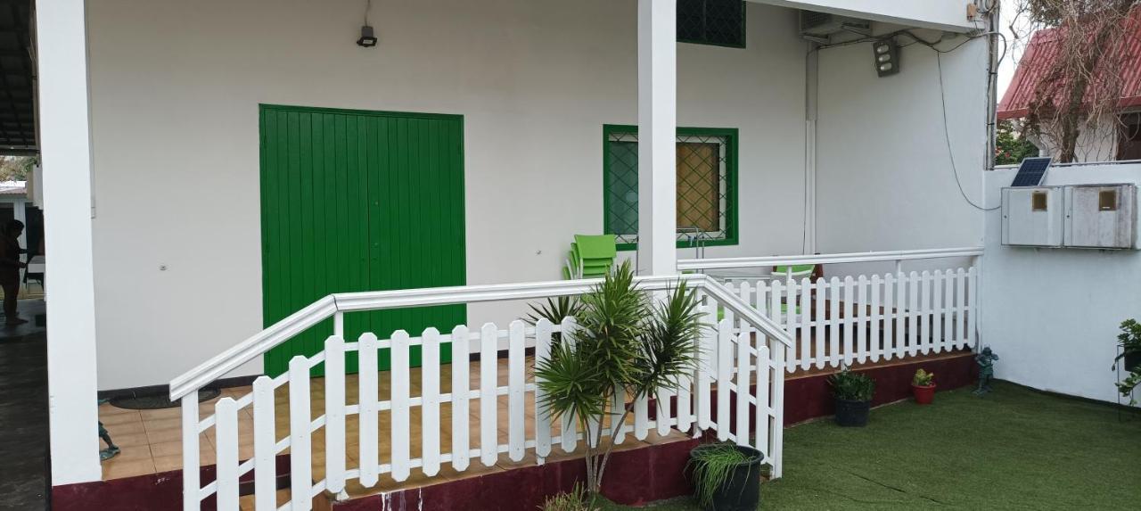 Villa Ou Appartement A Saint-Andre Reunion Екстер'єр фото